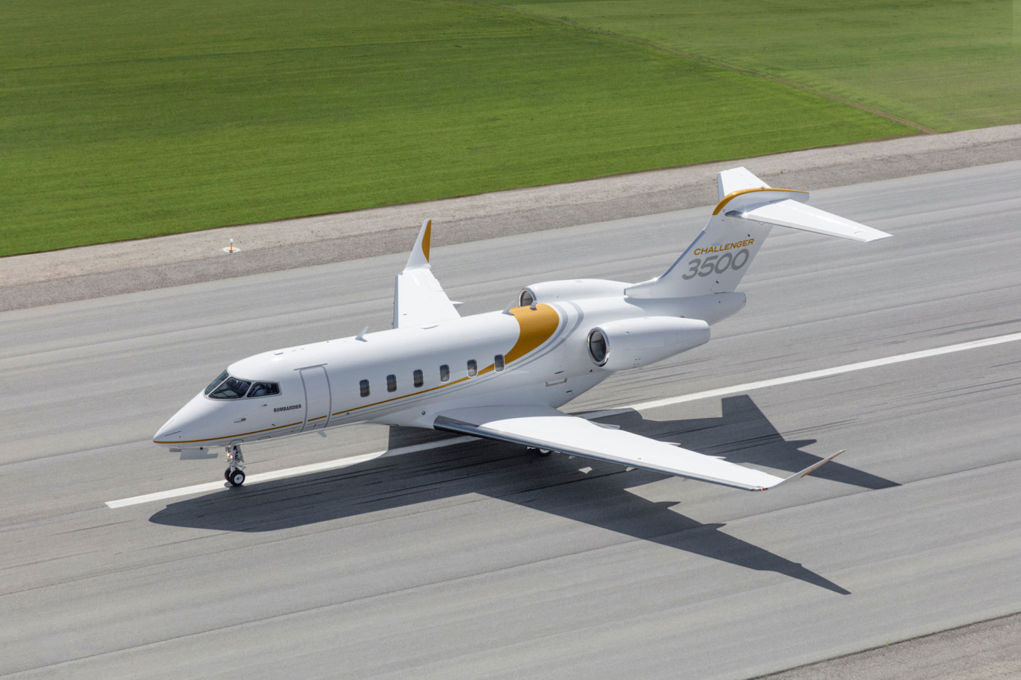 Challenger 350/3500 — view 2