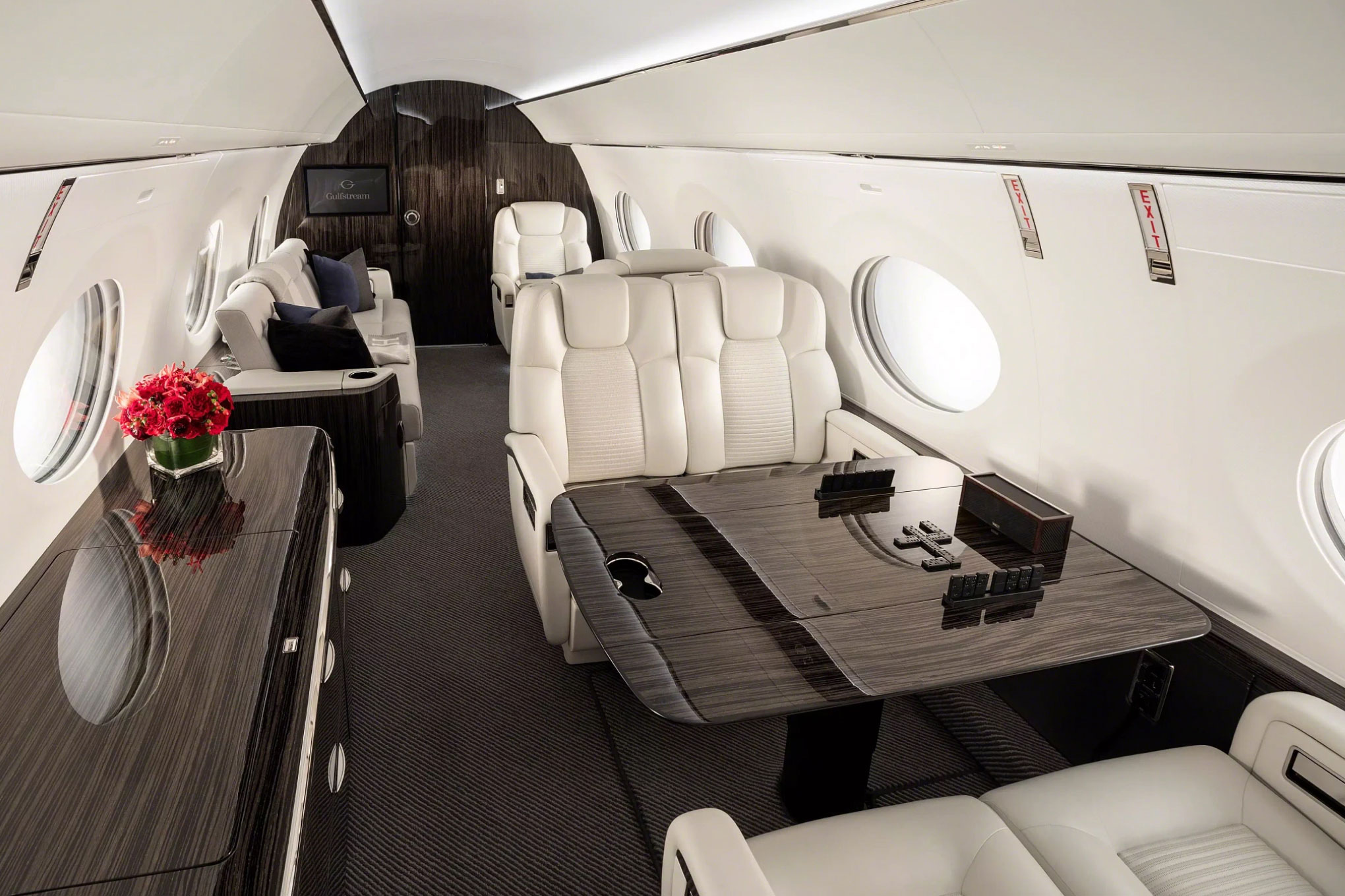 Gulfstream G500 — view 4