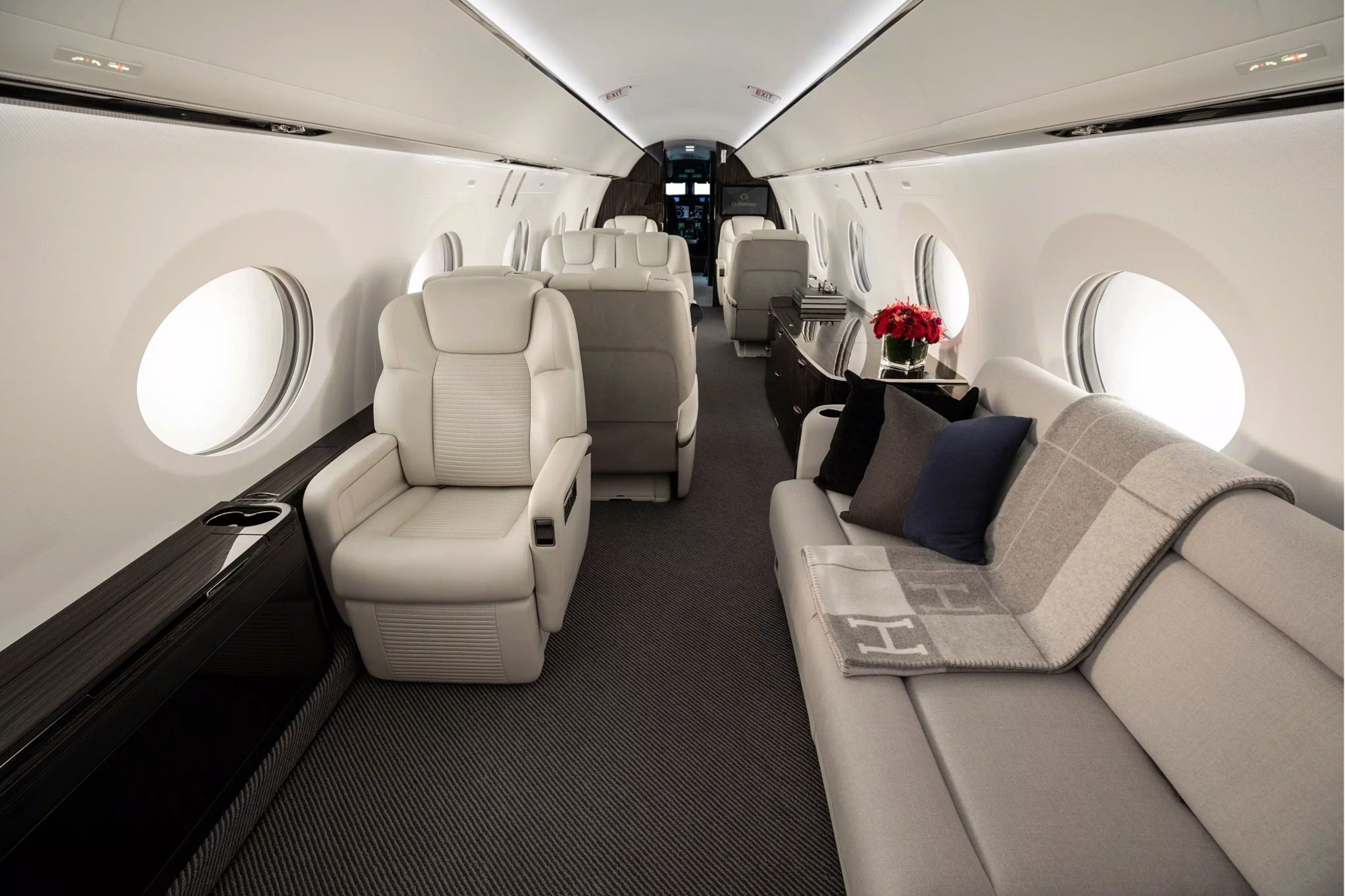 Gulfstream G500 — view 7