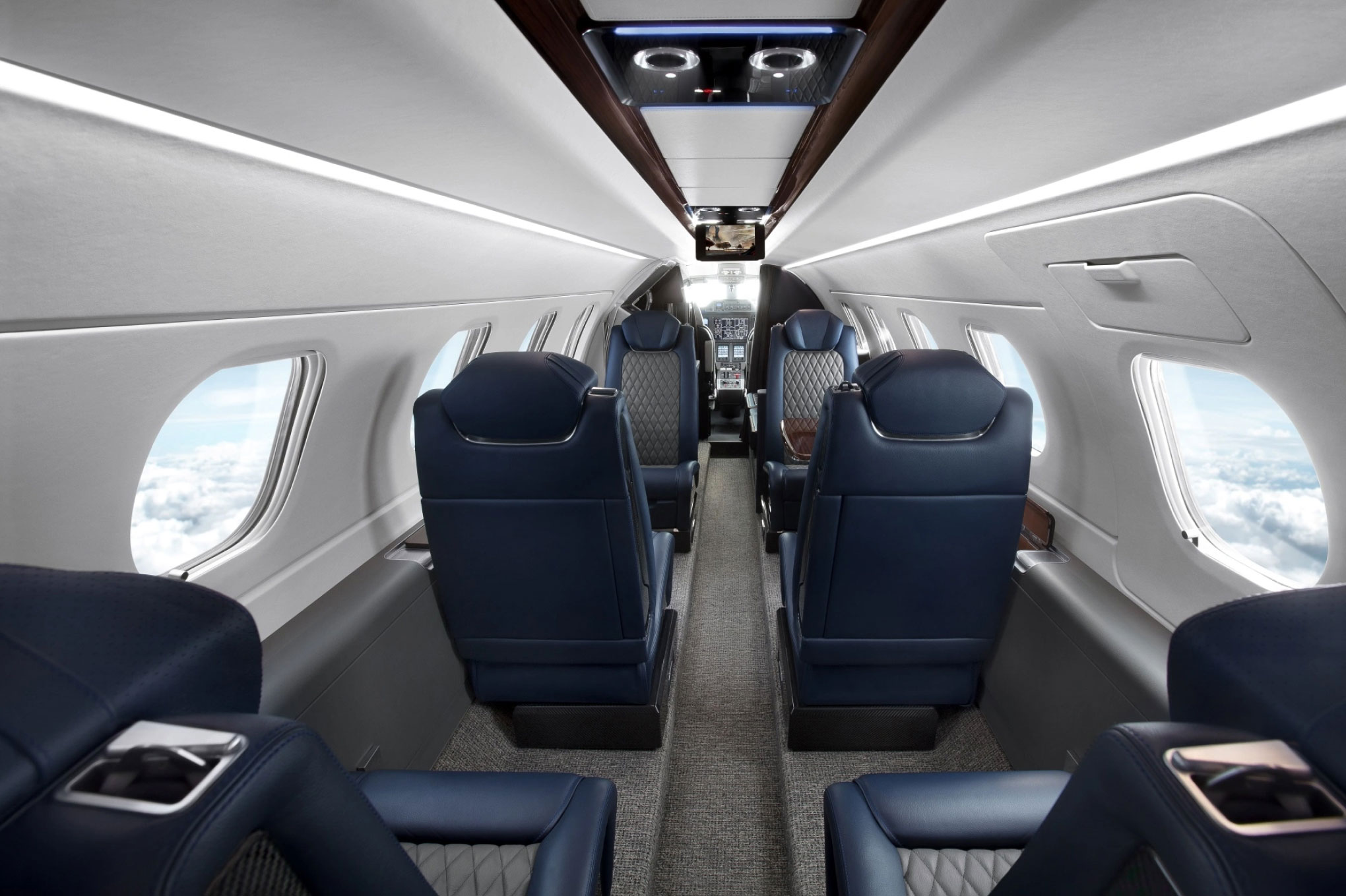 Phenom 300E — view 6
