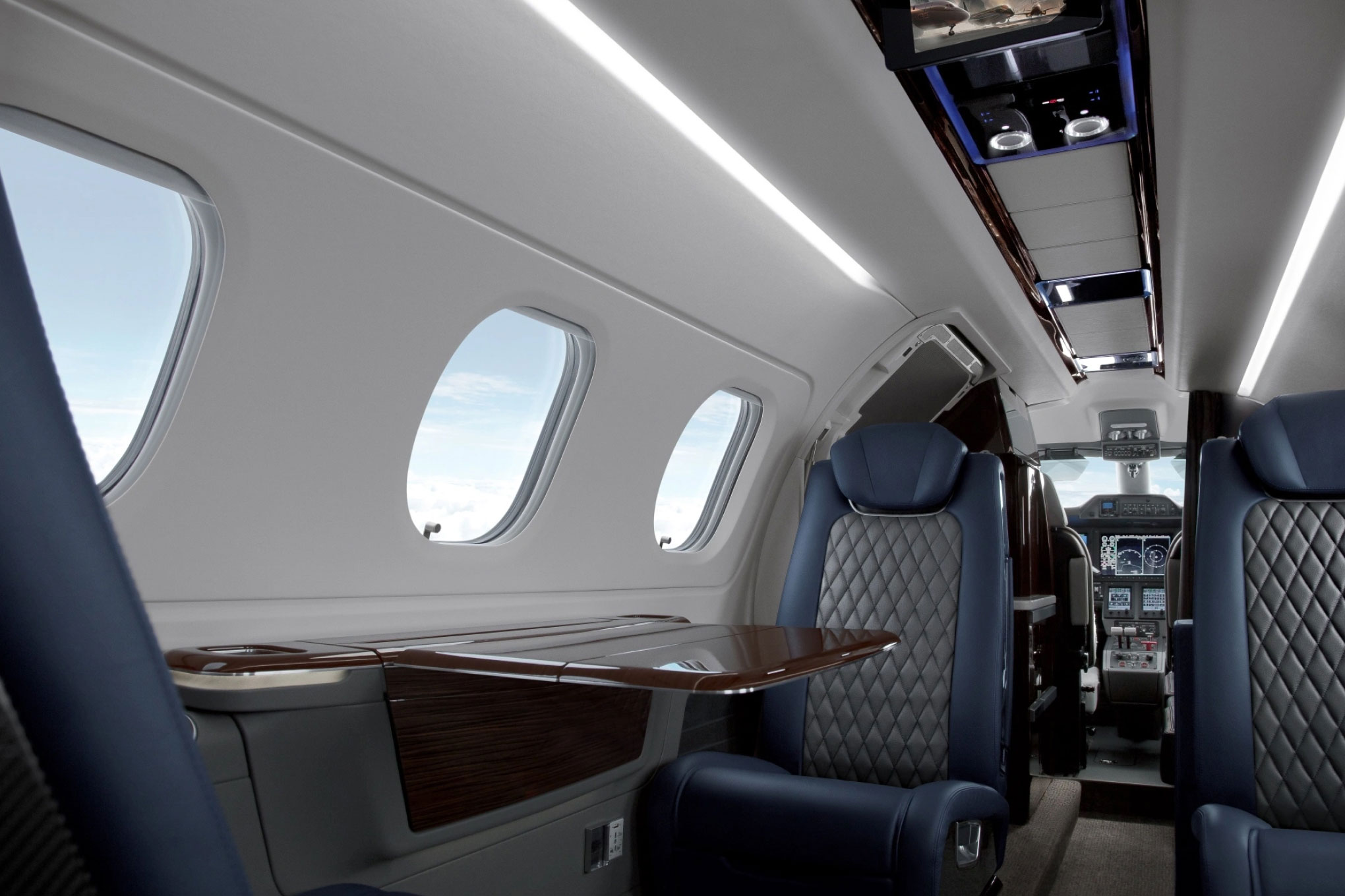 Phenom 300E — view 8
